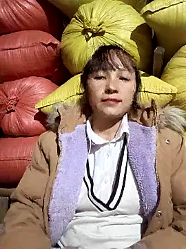 Snapshot of Mini3333 chatting on November 28, 1:11 pm Mini3333 online show from November 28, 1:11 pm