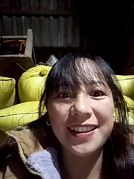 Snapshot of Mini3333 chatting on November 21, 12:26 pm Mini3333 online show from November 21, 12:26 pm