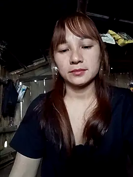 Snapshot of Mini3333 chatting on February 10, 1:37 am Mini3333 online show from February 10, 1:37 am