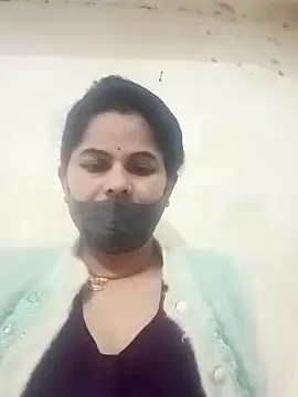 Snapshot of JULEE-740 chatting on November 29, 2:34 am JULEE-740 online show from November 29, 2:34 am