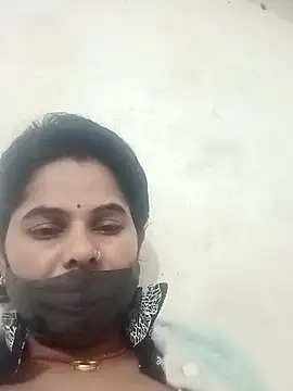 Snapshot of JULEE-740 chatting on November 30, 3:24 pm JULEE-740 online show from November 30, 3:24 pm