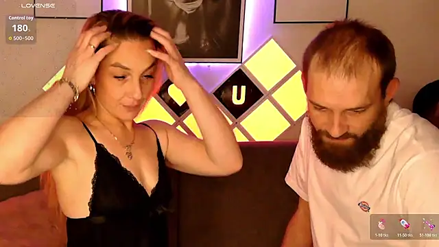 XBellaXundXUweX online show from January 13, 8:02 pm