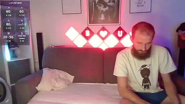 XBellaXundXUweX online show from November 10, 8:14 pm