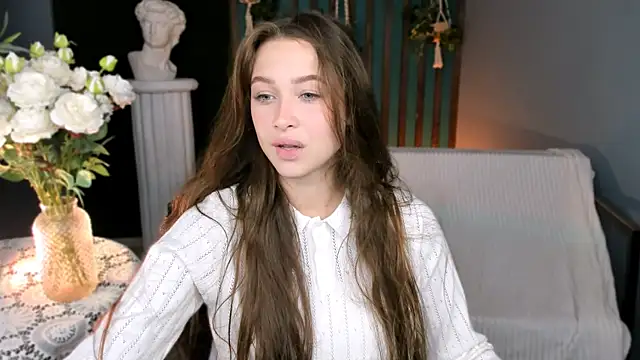 ArielSykes online show from June 5, 5:23 am