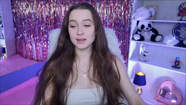 ArielSykes online show from April 16, 7:03 pm