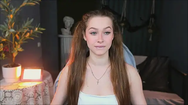 ArielSykes online show from October 28, 5:45 pm