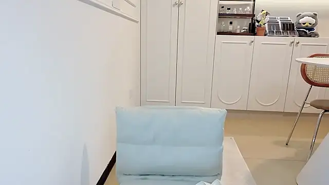 xxxjbgdrgn online show from December 18, 2:32 pm