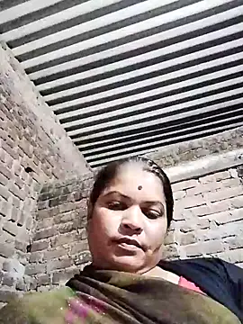 Rajnee33A online show from November 2, 4:23 pm