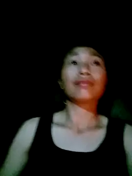 Snapshot of lucybaby00 chatting on April 21, 10:38 pm lucybaby00 online show from April 21, 10:38 pm