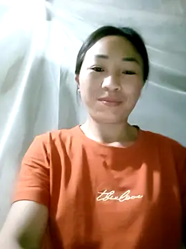 lucybaby00 online show from March 25, 10:52 pm