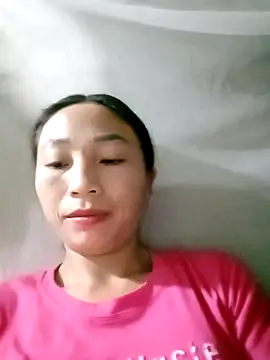 Snapshot of lucybaby00 chatting on October 16, 9:23 pm lucybaby00 online show from October 16, 9:23 pm