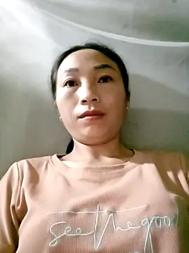 lucybaby00 online show from November 10, 10:26 pm