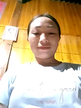 lucybaby00 online show from April 7, 12:07 pm