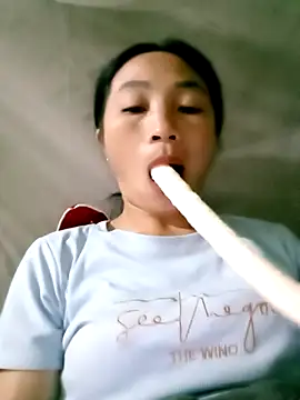 lucybaby00 online show from October 26, 10:43 pm