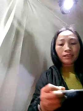 lucybaby00 online show from February 9, 3:59 am