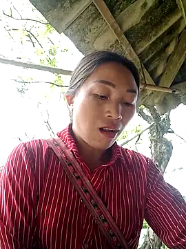 lucybaby00 online show from March 20, 4:35 am