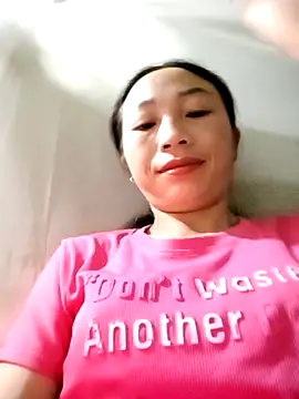 lucybaby00 online show from November 14, 10:24 pm