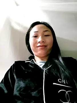 lucybaby00 online show from February 4, 10:49 pm