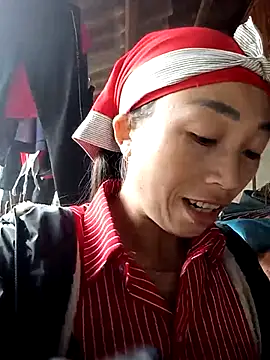 lucybaby00 online show from October 25, 3:06 am