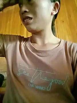 lucybaby00 online show from July 21, 5:31 am