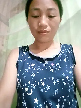lucybaby00 online show from July 7, 10:46 pm