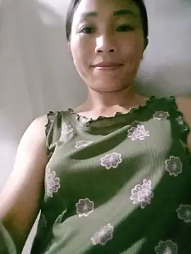 lucybaby00 online show from July 11, 11:32 am