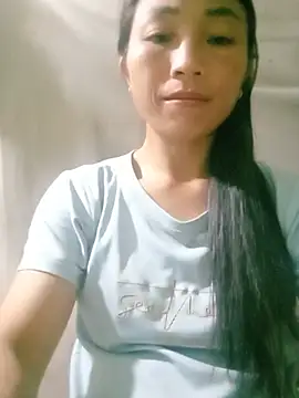 lucybaby00 online show from August 1, 2:37 pm