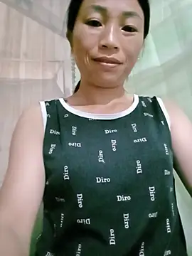 lucybaby00 online show from June 30, 9:48 pm