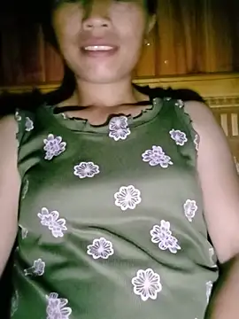 lucybaby00 online show from July 5, 5:36 am