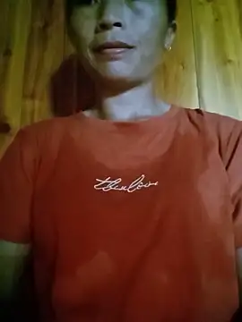 lucybaby00 online show from July 2, 4:07 am