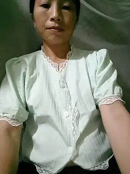 lucybaby00 online show from July 9, 5:19 am