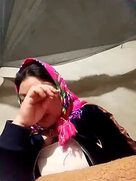 phunphun online show from January 13, 11:30 pm