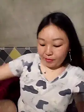 phunphun online show from March 12, 1:04 pm