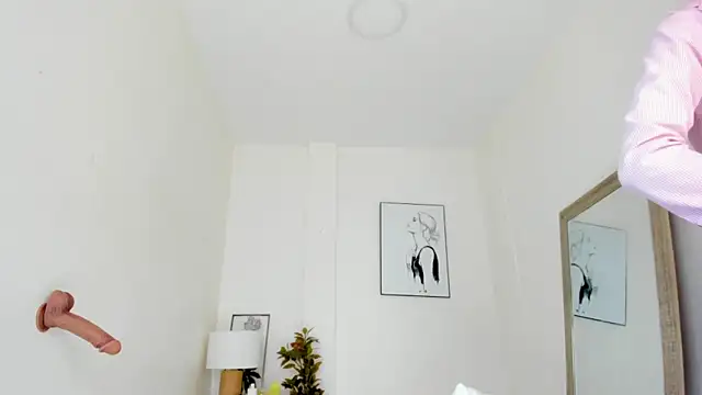 emy barnert online show from November 27, 12:27 pm