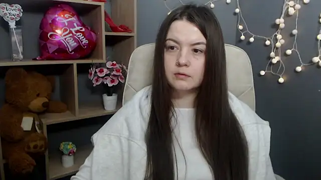 MavkaCute online show from February 17, 7:00 pm