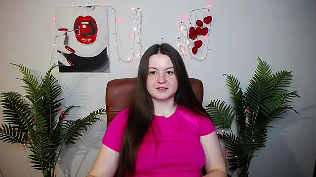 Snapshot of MavkaCute chatting on May 18, 6:12 pm MavkaCute online show from May 18, 6:12 pm
