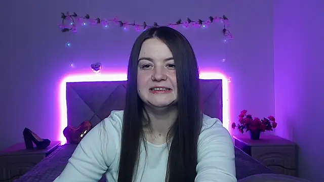 MavkaCute online show from March 12, 7:18 pm