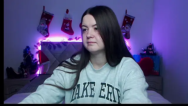 MavkaCute online show from January 8, 7:09 pm