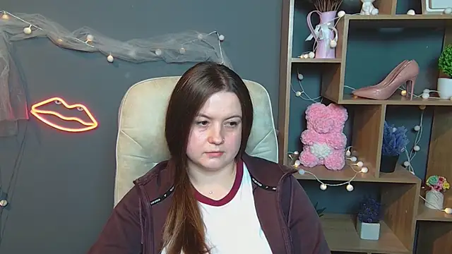 Snapshot of MavkaCute chatting on September 10, 6:18 pm MavkaCute online show from September 10, 6:18 pm