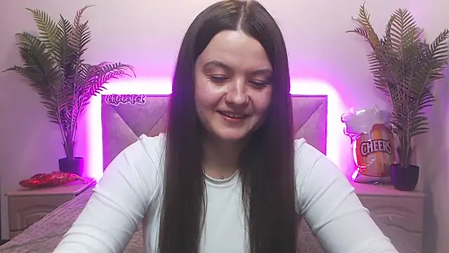 Snapshot of MavkaCute chatting on October 4, 6:09 pm MavkaCute online show from October 4, 6:09 pm