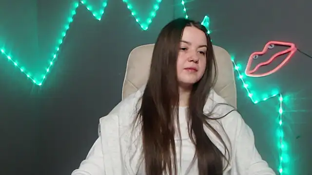 MavkaCute online show from March 1, 7:14 pm