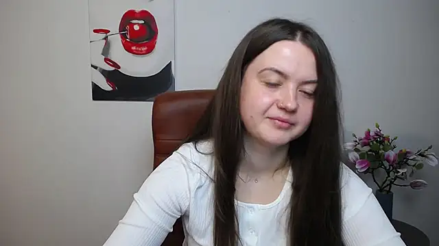 Snapshot of MavkaCute chatting on November 4, 7:17 pm MavkaCute online show from November 4, 7:17 pm