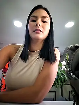 gabysanta  online show from November 7, 1:04 pm