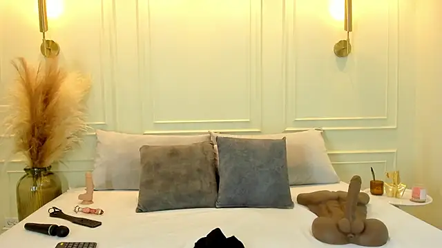 Snapshot of gabysanta_ chatting on October 16, 1:08 pm gabysanta online show from October 16, 1:08 pm