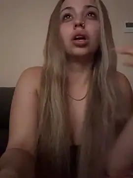 NoeliaGarcia17 online show from June 20, 8:25 pm