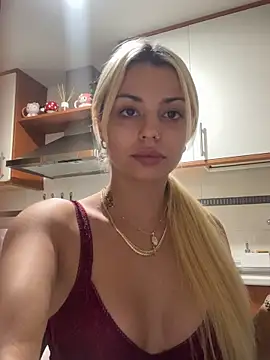 NoeliaGarcia17 online show from September 23, 8:49 pm