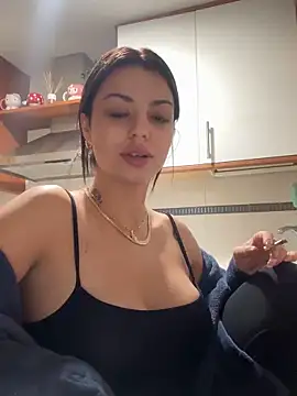 NoeliaGarcia17 online show from October 21, 9:36 pm