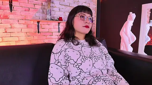 kitty malach online show from March 26, 3:05 am