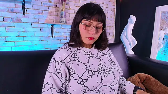 kitty malach online show from April 15, 3:12 am