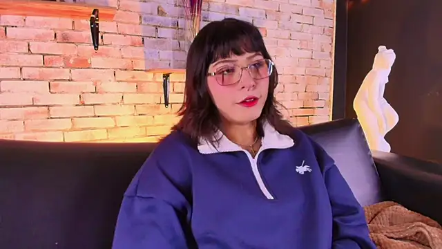 kitty malach online show from April 17, 3:09 am